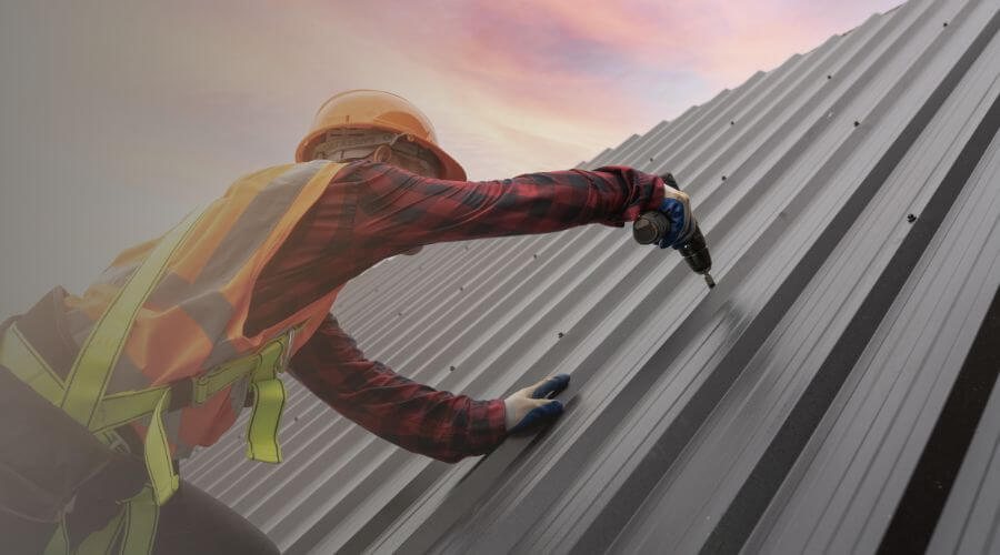 Expert tile roof repair services in Reasnor, IA